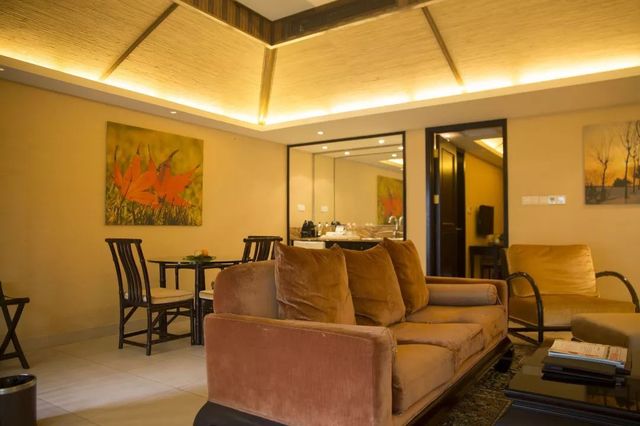 探秘2500亩魔都后花园!欧式别墅独栋、宠物乐园、动物农场高尔夫