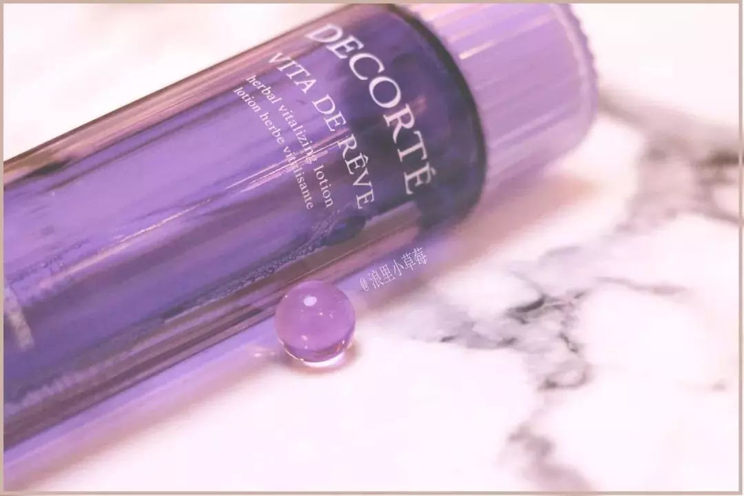 小红书推荐护肤品水乳,分享四款公认好用的水乳