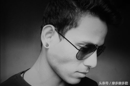 身体上的哪些痣代表富贵,一个人最富的三种痣