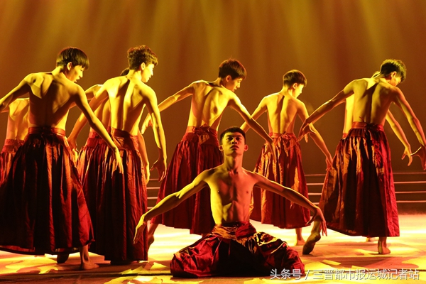 五载峥嵘·豪情万丈!「印象五洲」恒生地产5周年庆典盛况空前!