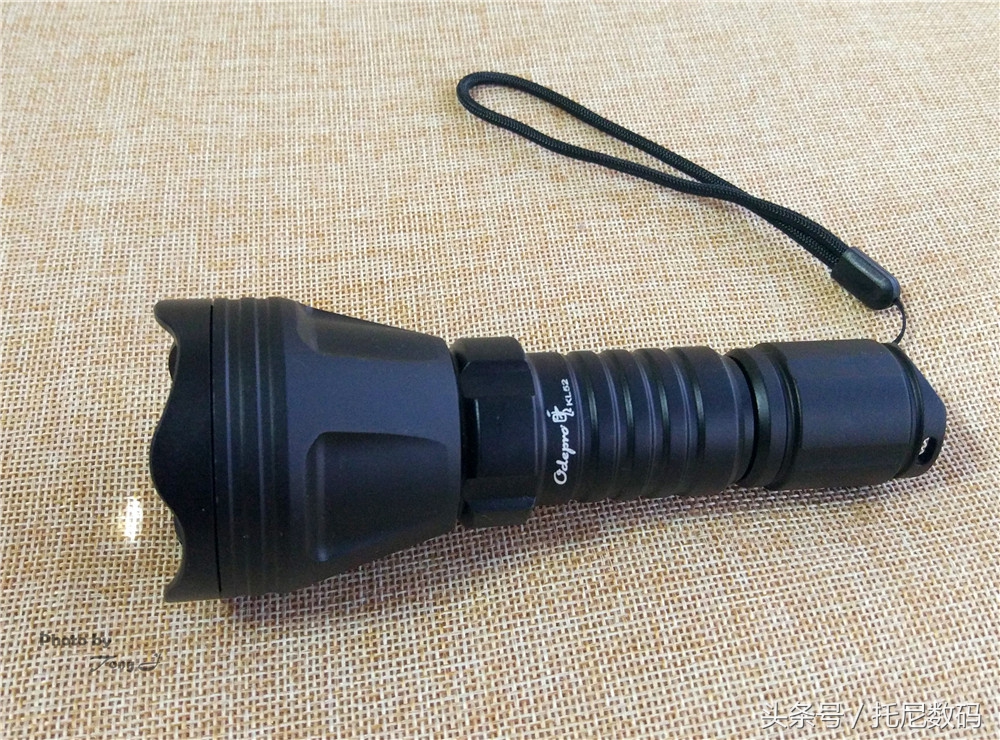 强光手电为什么那么便宜,强光手电筒买哪个好