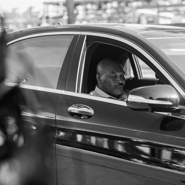 52岁拳王泰森近况,泰森跑车