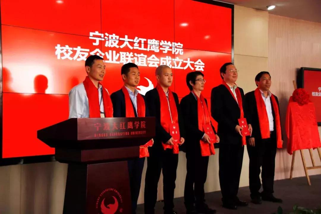 宁波的“塑化小天王”，一年能赚……