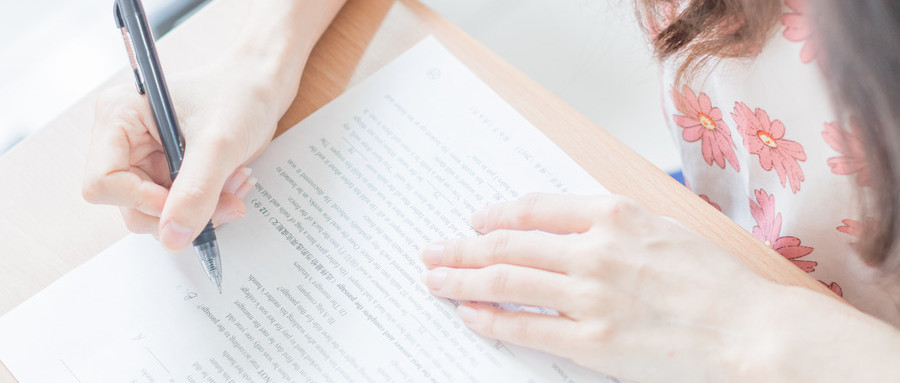 想把小孩送到国外留学,要把孩子送出国吗