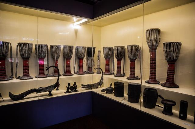 鑽疯姳鍙ら晣鑵惧啿,鑵惧啿鑽疯姳鍙ら晣