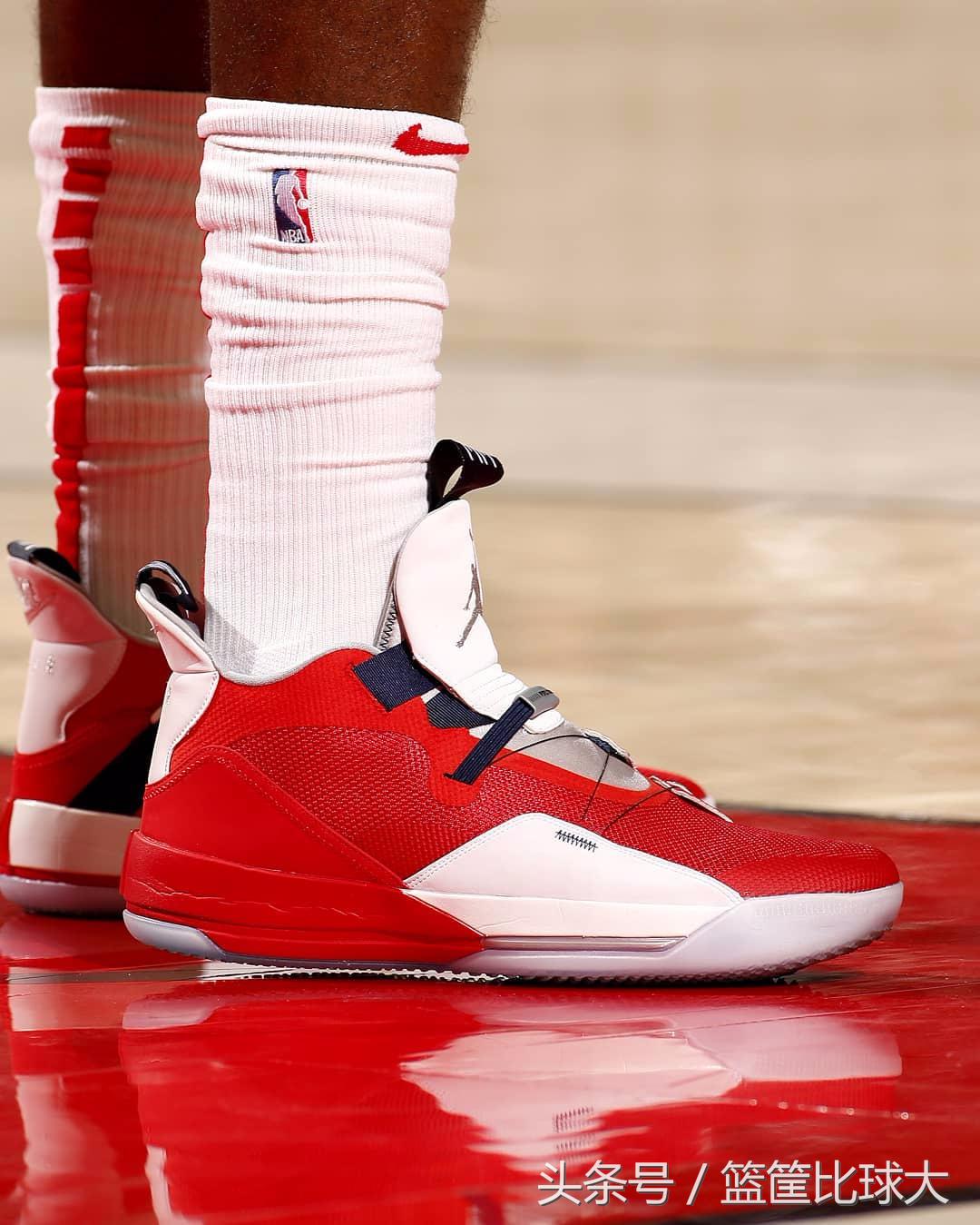 科比篮球秀视频,科比篮球劲爆照片