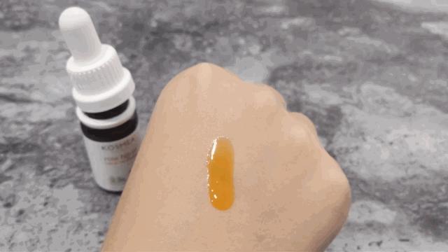 有了全世界3秒卖一瓶的“液体黄金“，干燥、长痘就与你无缘了！