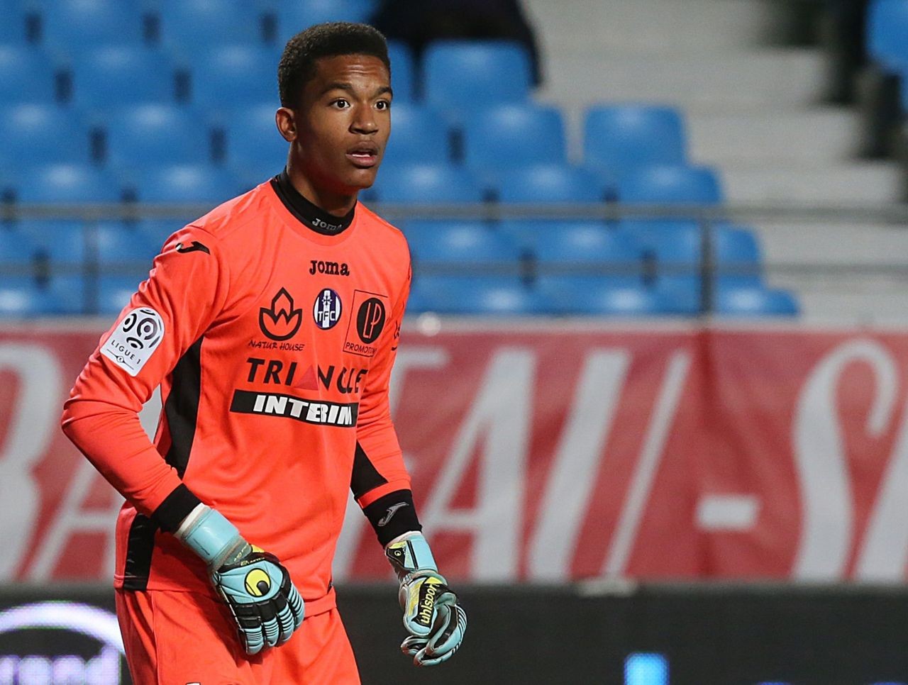 fm2022如何续约姆巴佩,实况2024妖人姆巴佩推荐么