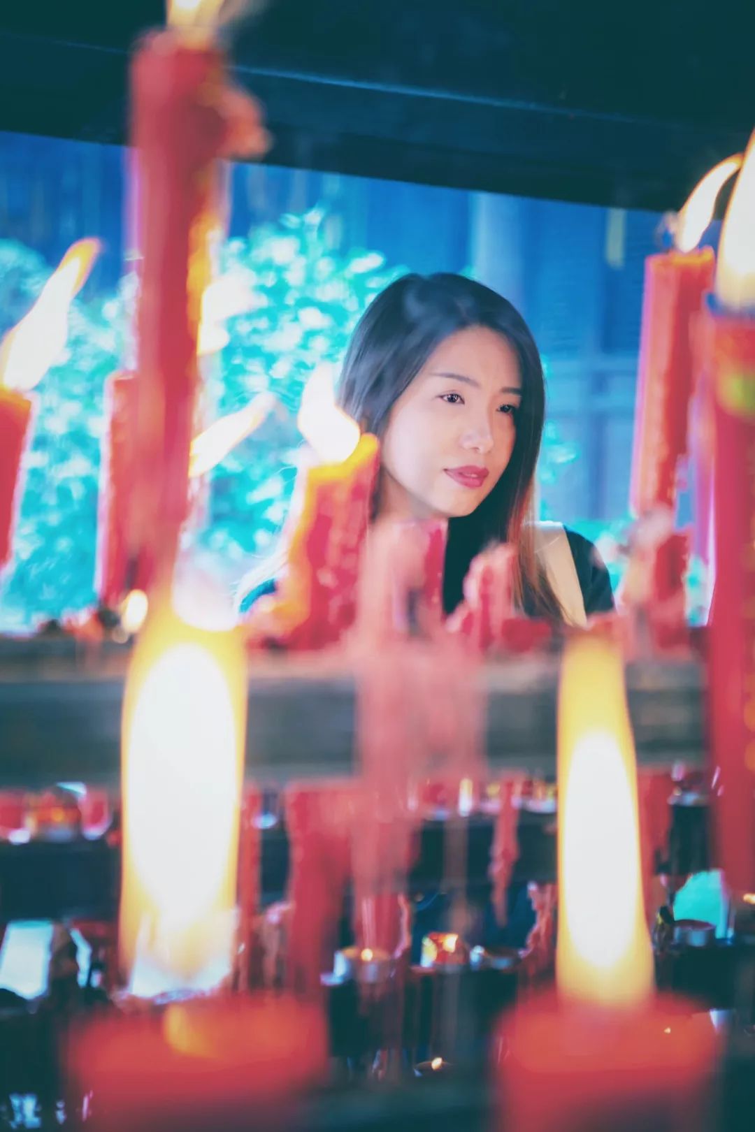 没有人来人往的城市,没有人山人海的地方