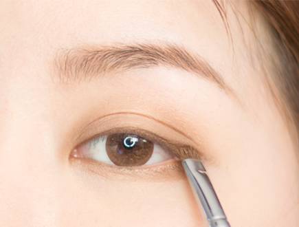 初学化妆如何画眼妆,眼妆初学者怎么化妆好看