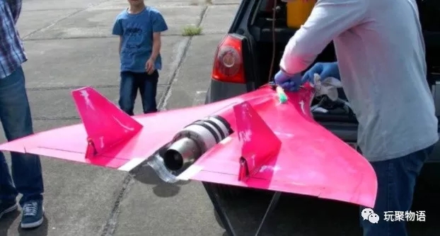 水上玩具船电动遥控,电动遥控轨道车玩具