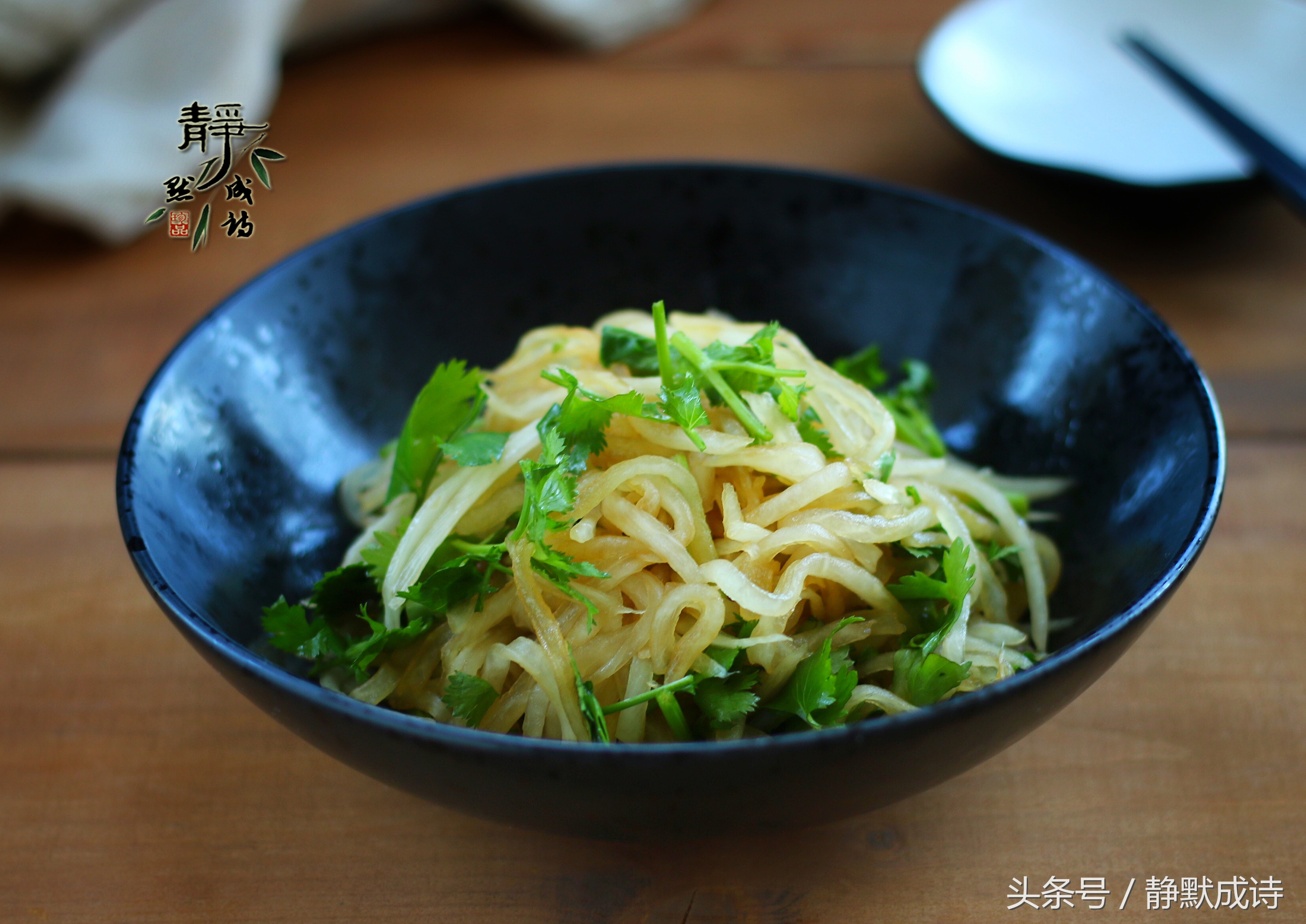 凉拌白萝卜最好吃的做法,白萝卜凉拌最简单的做法窍门