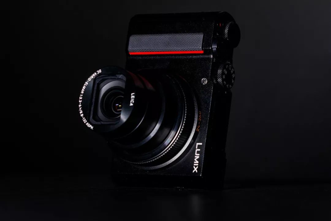 松下100-300mm镜头测评,松下zs110与松下zs70画质哪个好