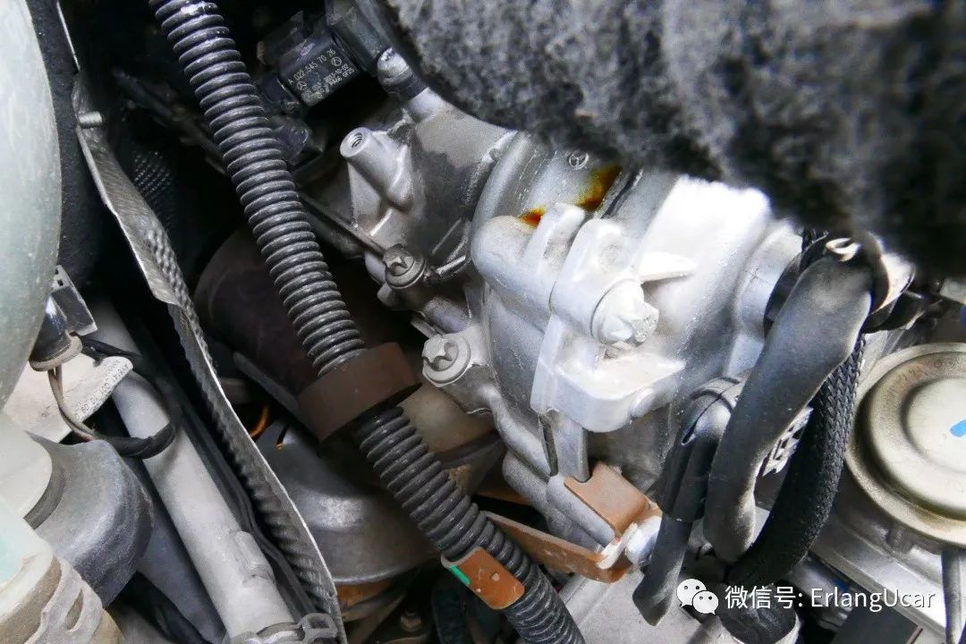 w204奔驰c300coupe,奔驰w204c200旅行版