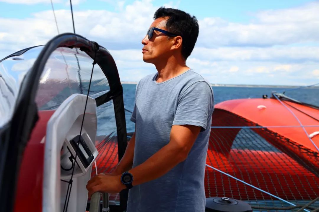 无论他在哪里，都是传奇