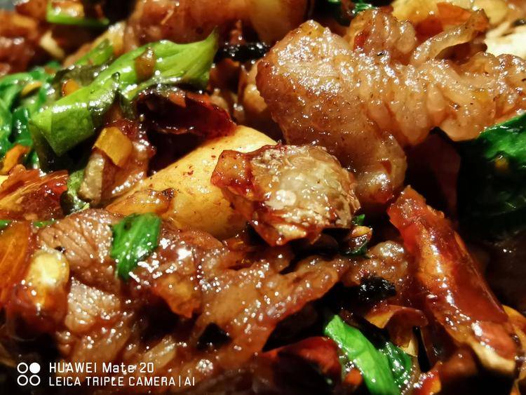 华为huaweimate20详细参数,huaweimate20青春版