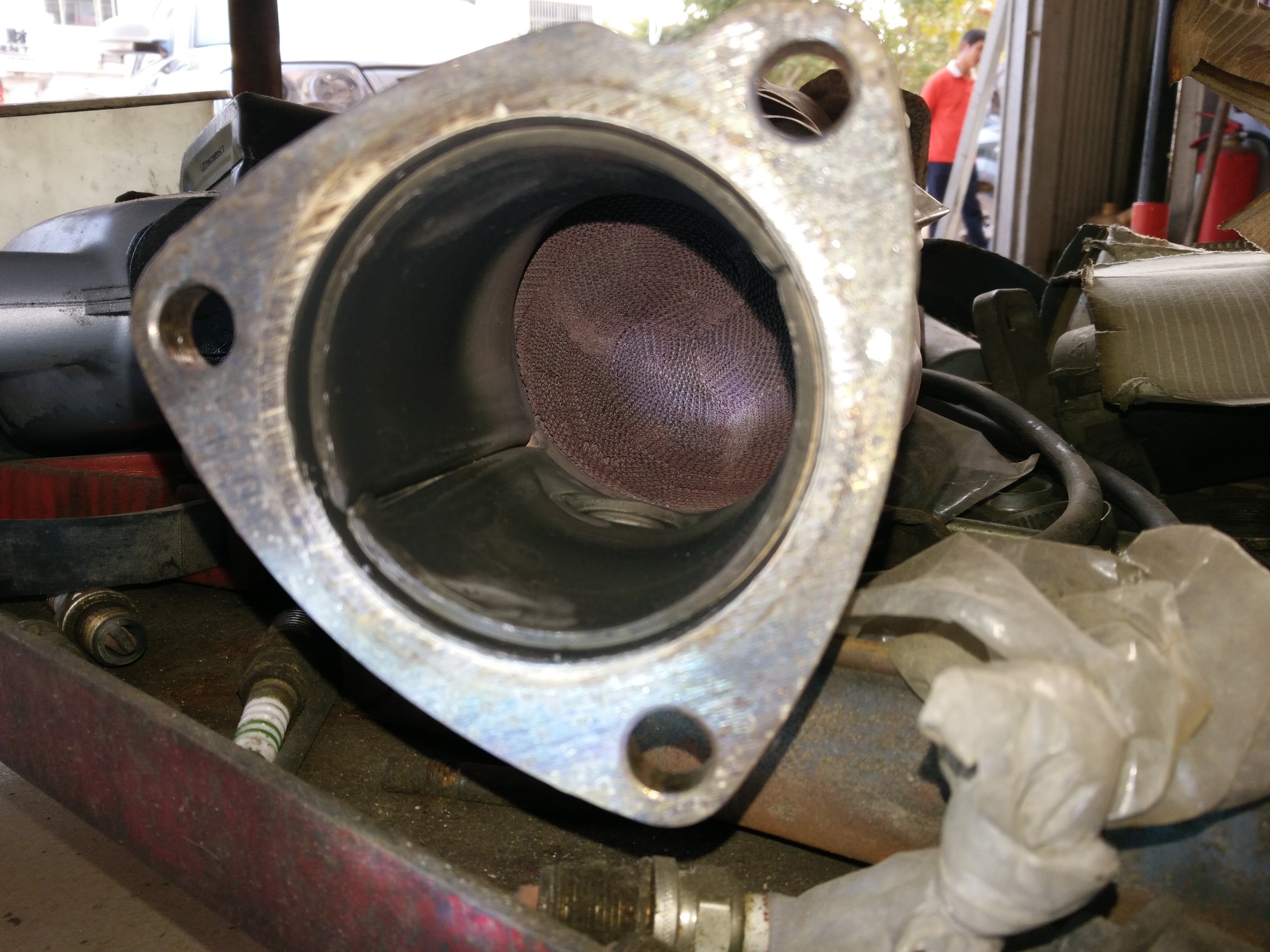 车检测尾气一氧化碳超标怎么办,汽车审车一氧化碳超标怎么解决