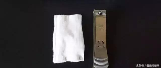生活小贴士:指甲原来得这样剪