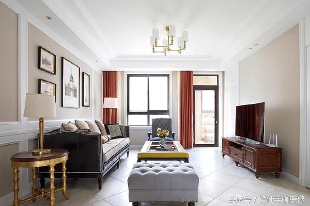 156㎡四居，现代美式风格，沙发墙用“护墙板+乳胶漆”，真漂亮