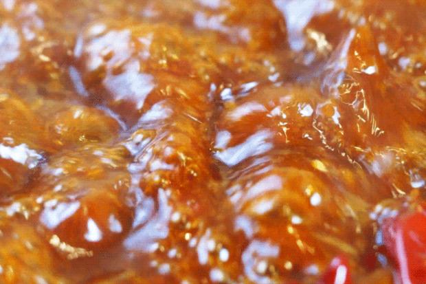 让成都大军堵车的「排队王」，魔都终于等到你！4.8折开鸿运！