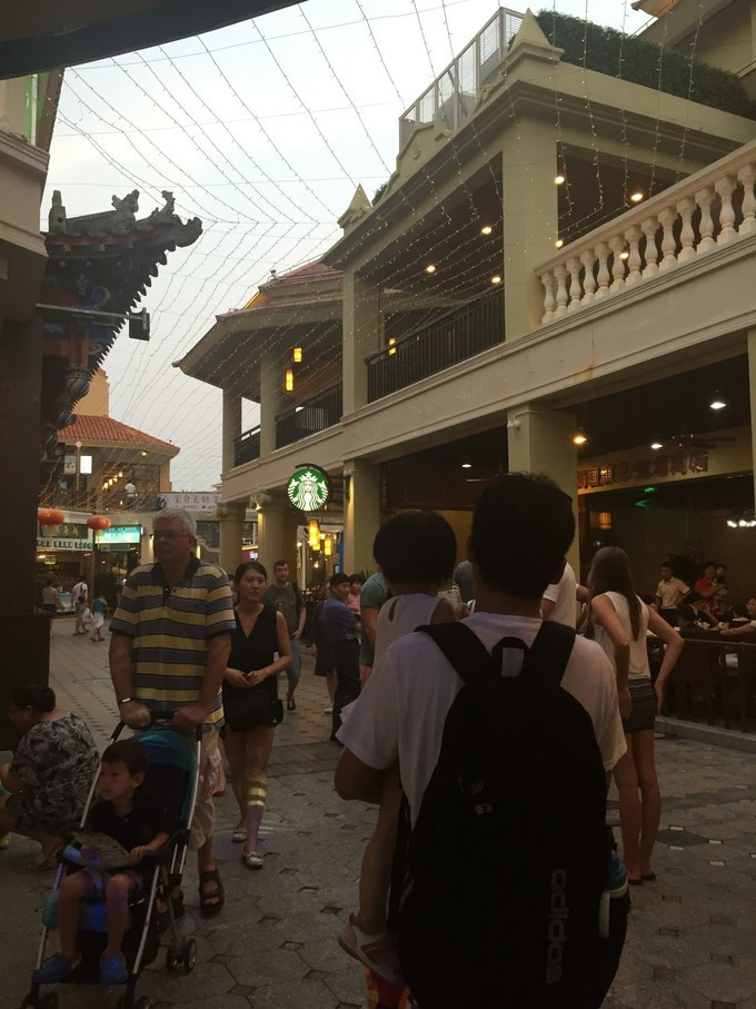 美丽的三亚蓝天白云,三亚蓝天白云美景