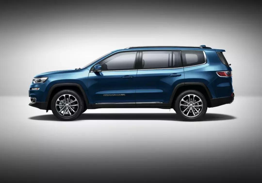 梁洪的私人订制丨用全知全能的Jeep指挥官，载一程惊喜与浪漫