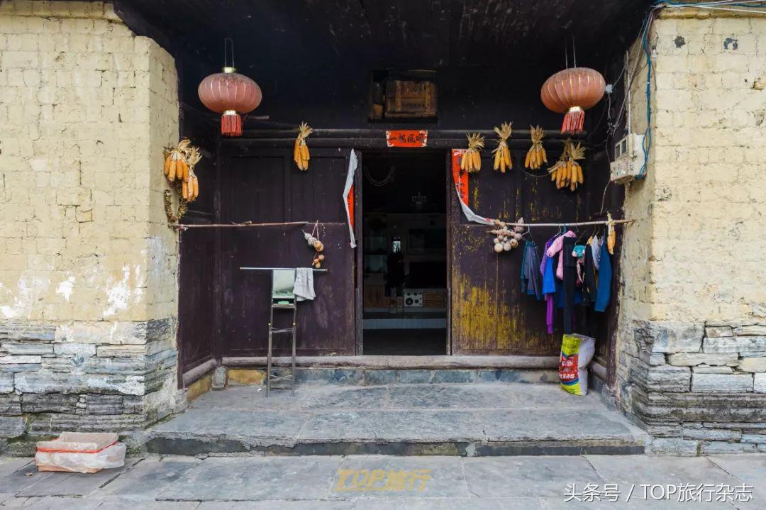 湖南悬崖上的苗寨,秘境湘西张家界