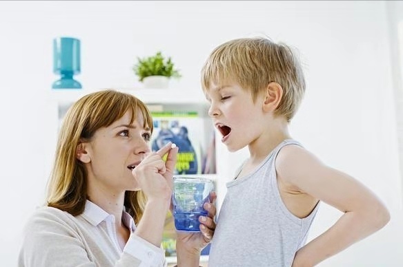 小孩如果不爱吃药怎么办,孩子生病不爱吃药有什么好方法吗