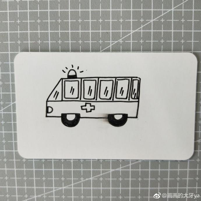 车简笔画救护车,怎么画救护车儿童简笔画