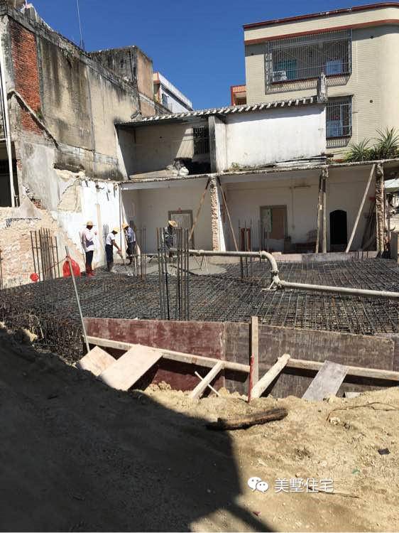 农村三层自建房旧房改造全过程,农村旧房翻修屋顶造别墅