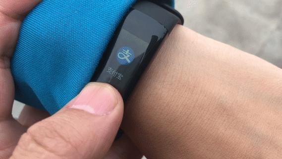 乐心手环华为手环对比,乐心手环5对比乐心手环5s