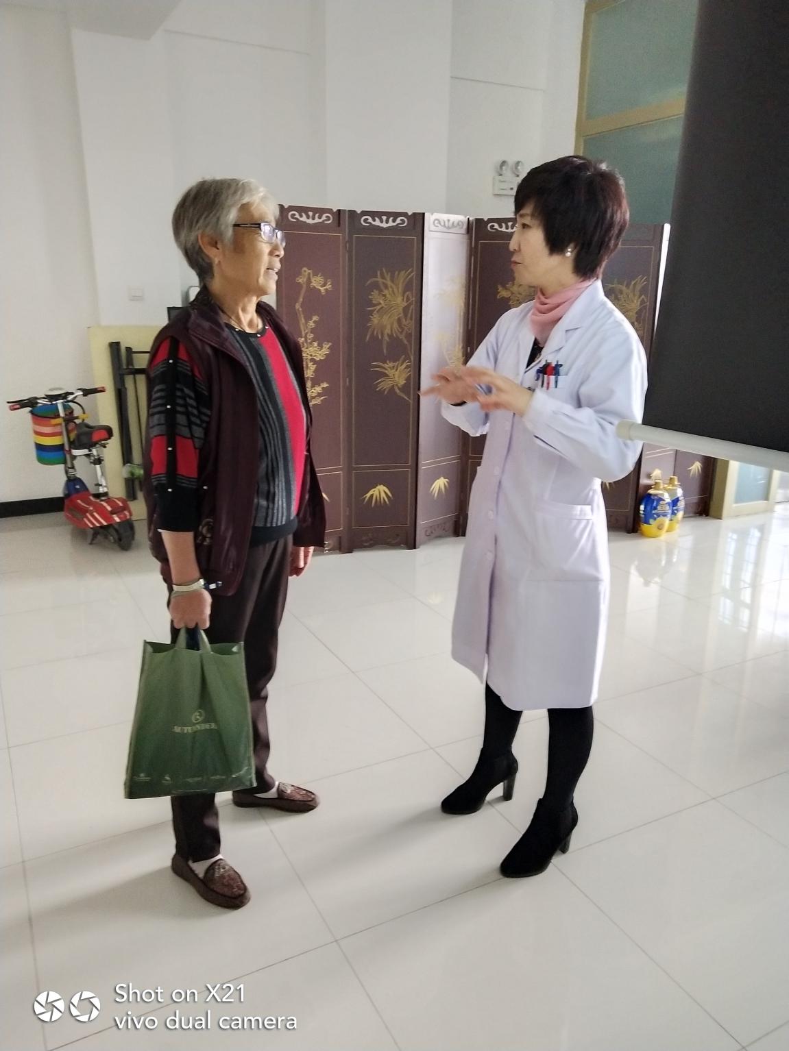 突发性耳聋耳鸣按哪个穴位,得了突发性耳聋怎么治