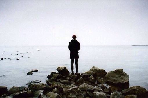 海子的诗面朝大海春暖花开赏析,海子面朝大海诗的经典句子