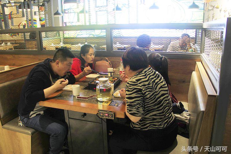 乌鲁木齐新疆传统烤鱼,新疆烤鱼哪种鱼好吃