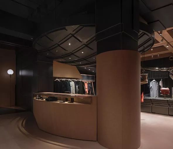 上塘路这家店从不开门？奇怪……这到底是什么神仙操作？