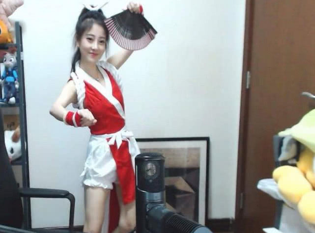 呆妹和明明哥最新视频,呆妹儿明明哥怎么了