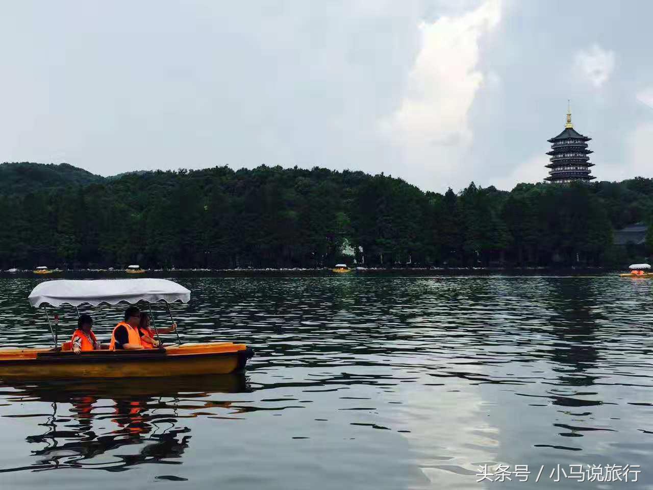杭州十景雷峰塔,杭州西湖十景灵隐寺雷峰塔