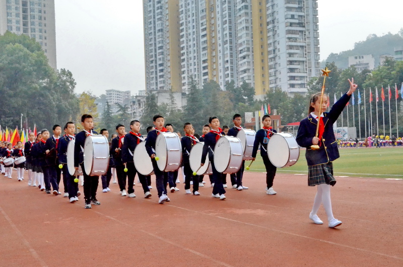 恩施市实验小学足球比赛,建始县实验小学2023运动会