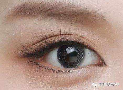 眼线一画就皱怎么办,眼线一画就糊怎么解决