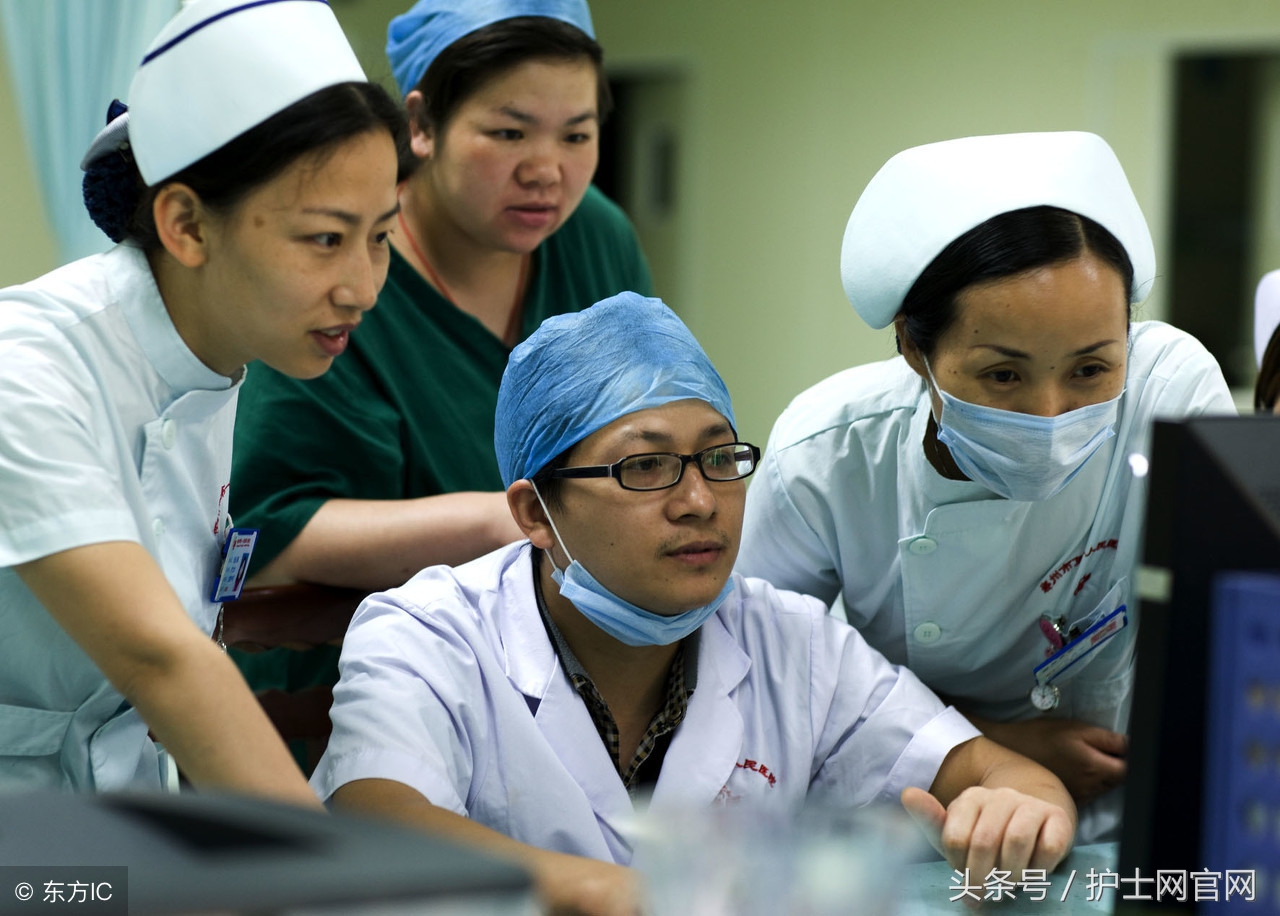 还不给护士涨工资，医院拿什么留住护士？