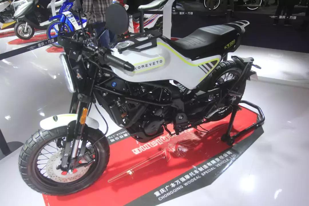 mini科尔维特多少钱一辆,克尔维特兰博300复古跑车