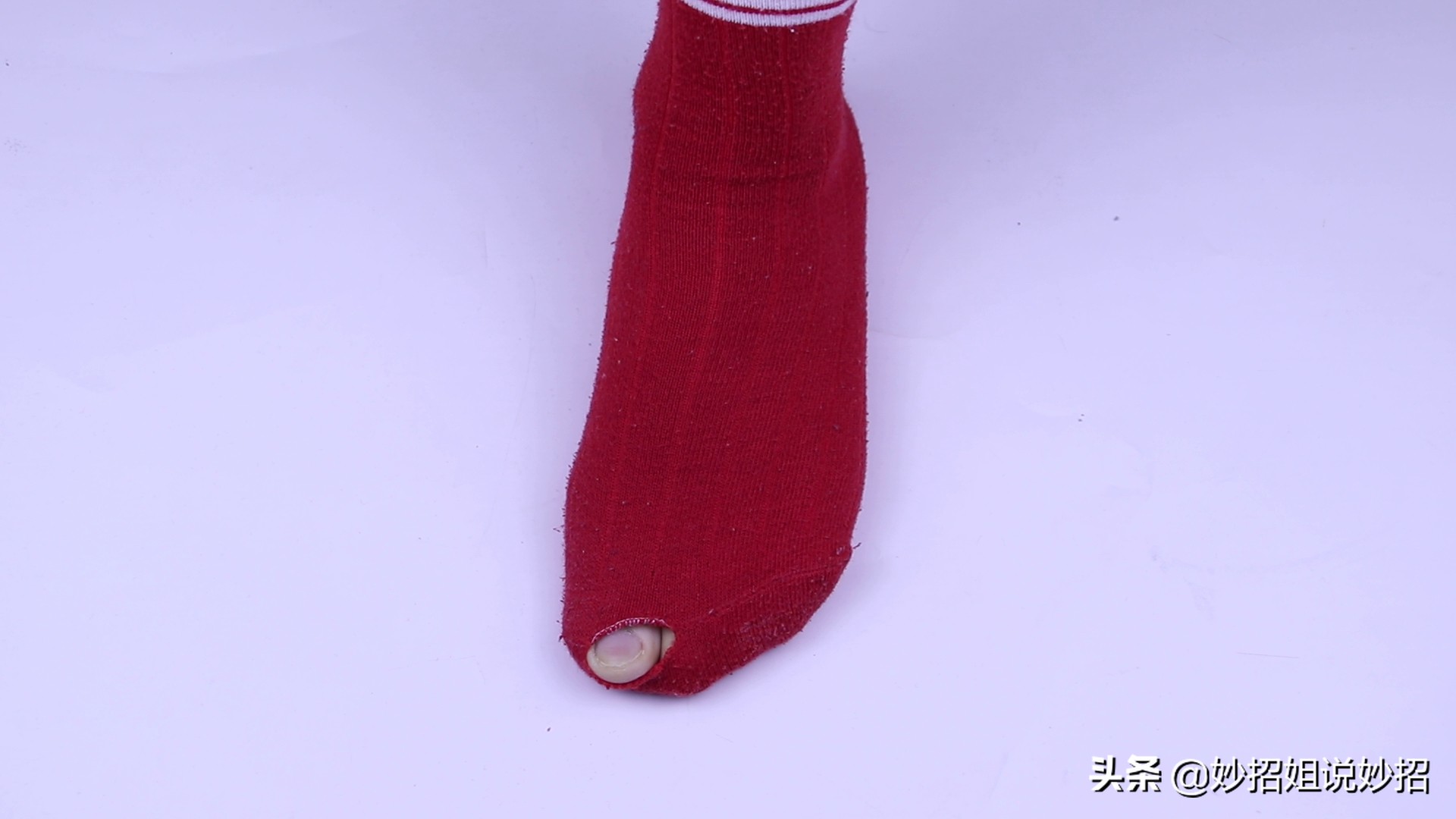 袜子破洞了怎么补比较好,修补袜子破洞五角星慢动作新针法