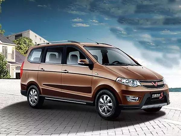 20款五菱宏光的优缺点,现在的五菱宏光还值得买吗