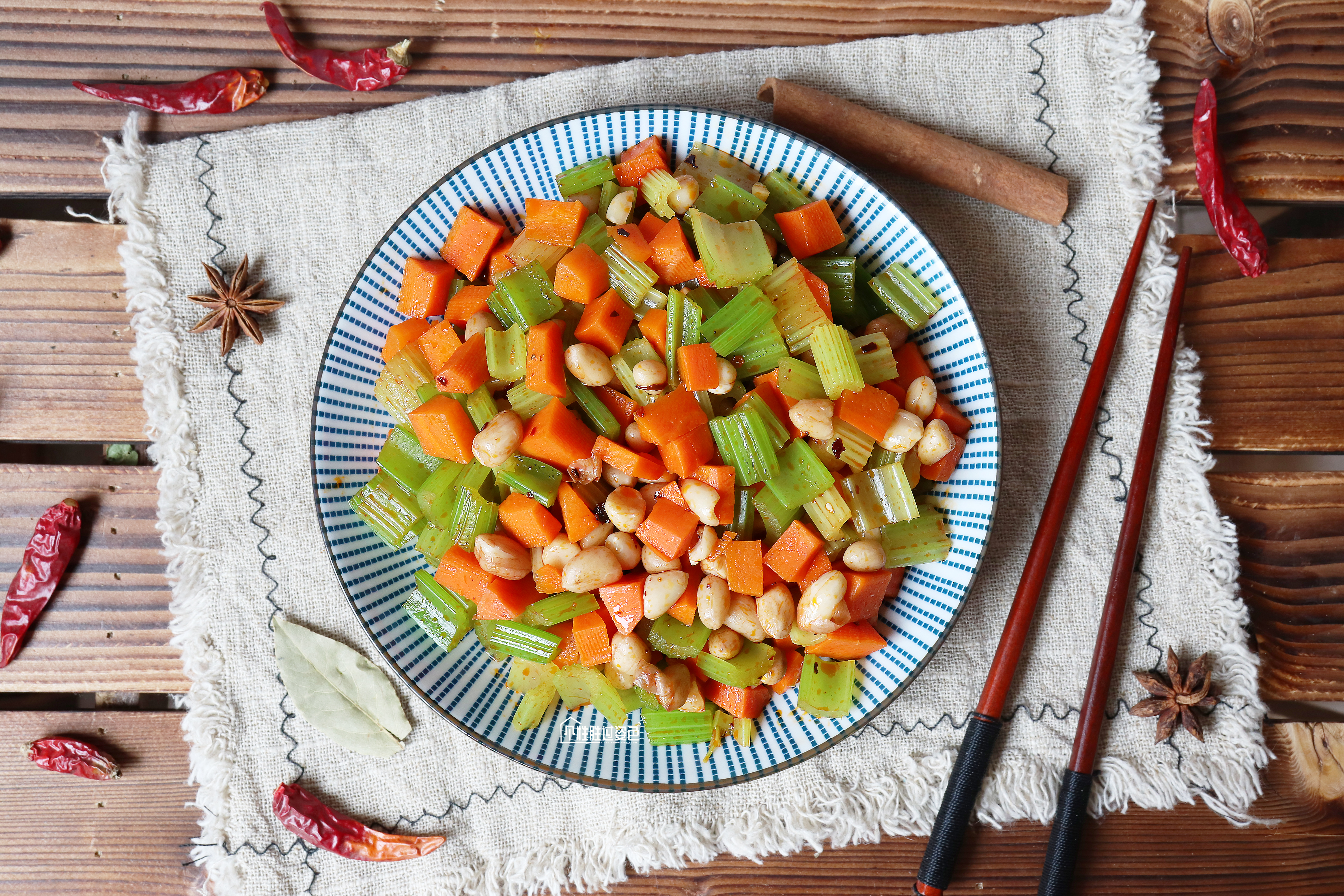 凉拌菜酱汁怎么调好吃又简单,凉拌菜的酱汁怎么调好吃又简单
