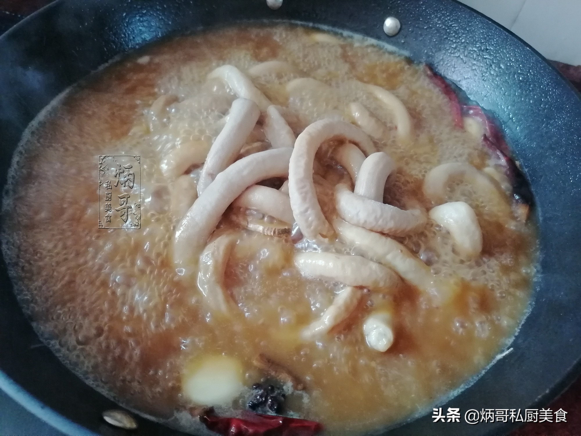 猪小肠为什么发苦怎样去除苦味,洗小肠用面粉还是淀粉