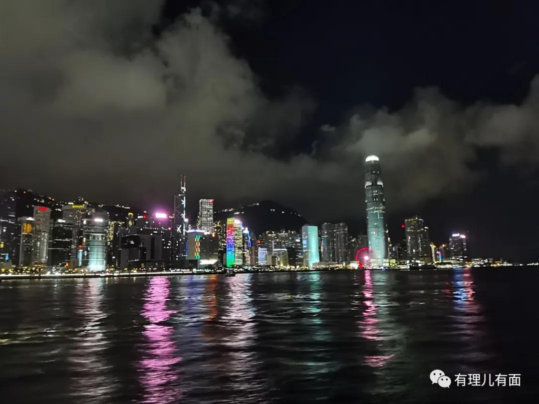 香港维多利亚港夜景视频,维多利亚港夜景游轮夜景