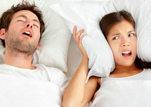 交往3年男友迟迟不求婚,交往五年男友迟迟不提结婚