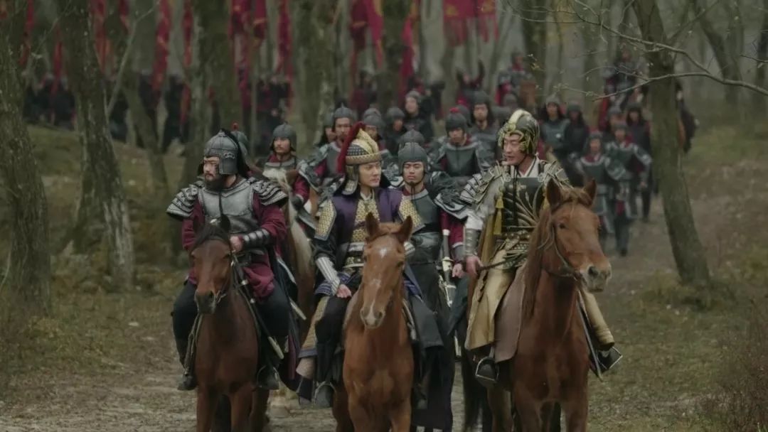 水浒传高俅打混混,水浒传高俅带兵打梁山