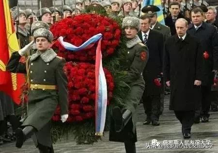 俄罗斯2月23日男人节的来历,2月23日俄罗斯