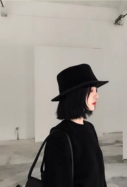 帽子怎么选择适合自己脸型女生,怎么看自己的脸型适合什么帽子